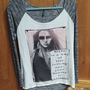 Maurices Black and White Graphic Long Sleeve Tee